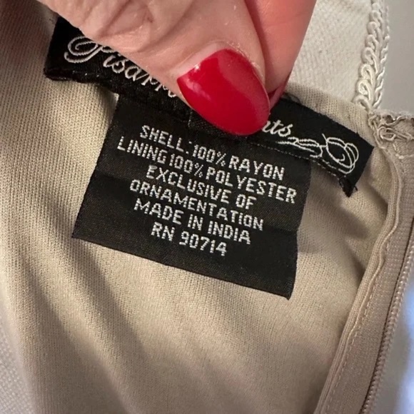 Stunning party dress - perfect for New Year's Eve or office party! NWT size 6. - Picture 8 of 10